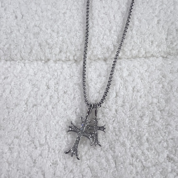 Jewelry - Street Style Fashion Necklace - Bold and Trendy Statement for Every Outfit